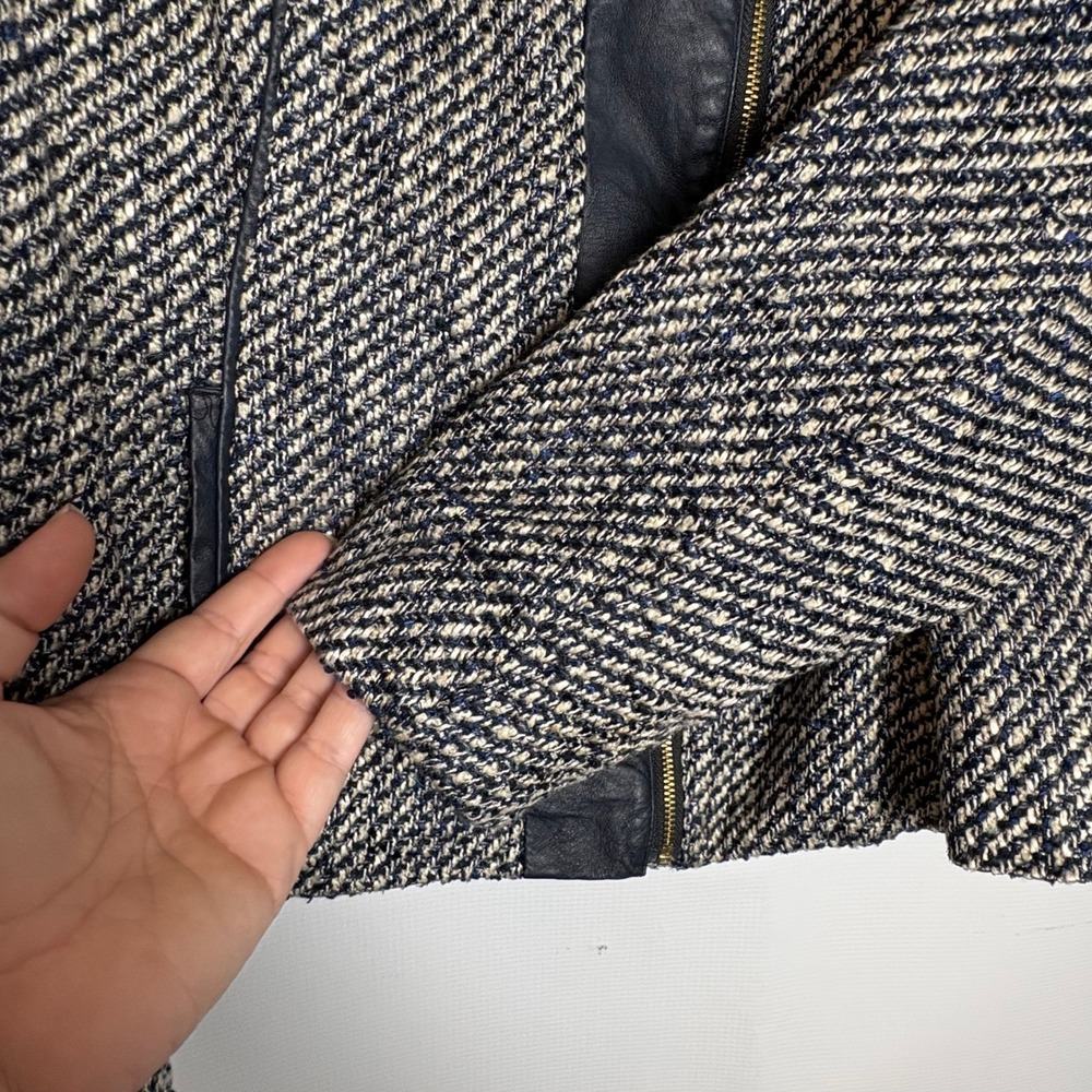 Liz Claiborne New York Tweed Moto Jacket Leather Trim Navy Blue Size 10 Career - Picture 6 of 10